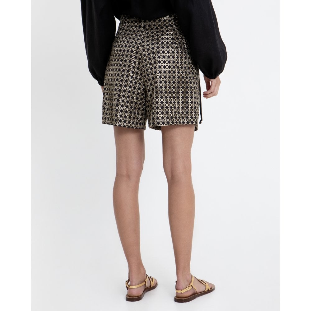 Kamila Shorts