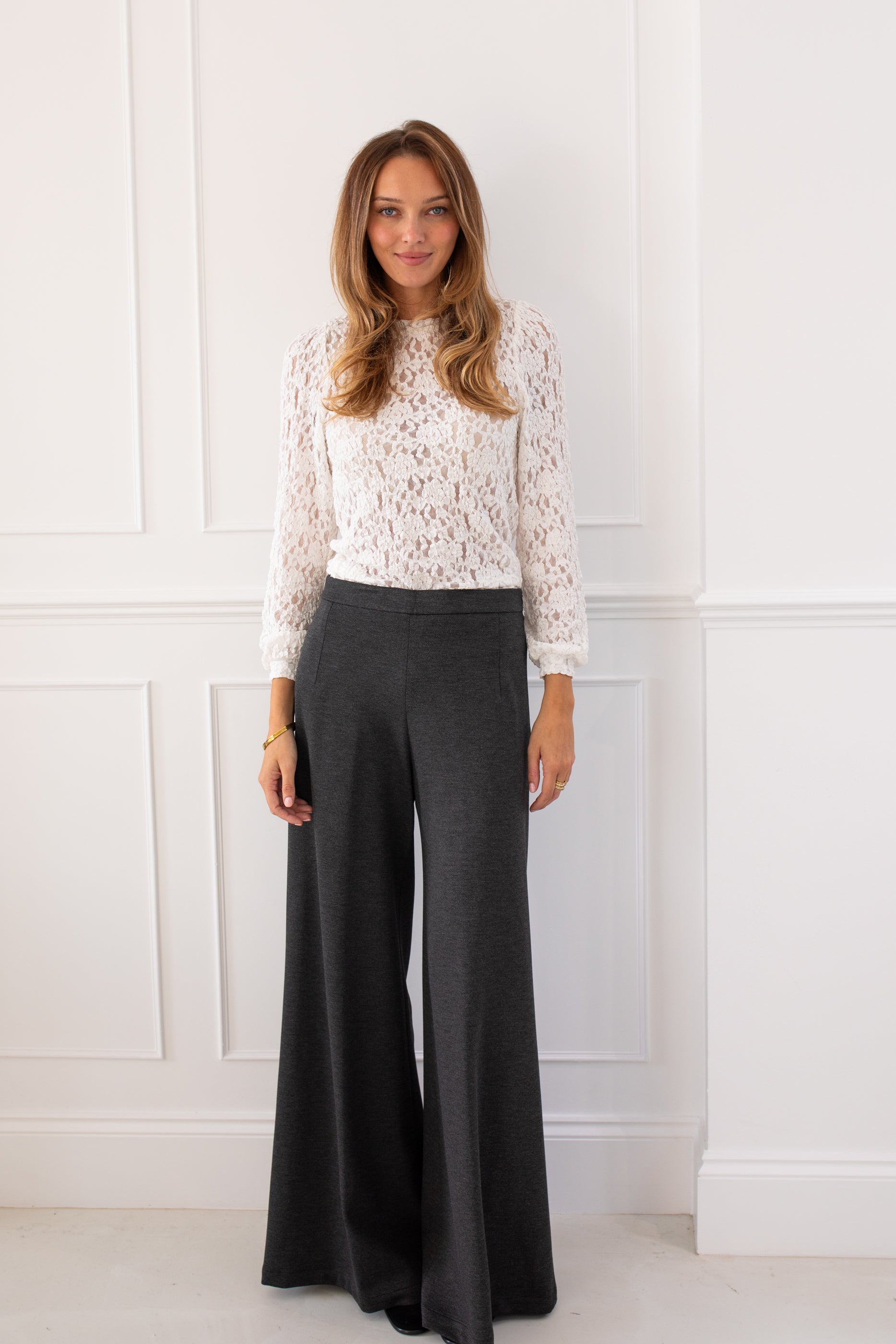 Ramsgate Top off white