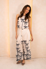 Honey Sleeveless Top