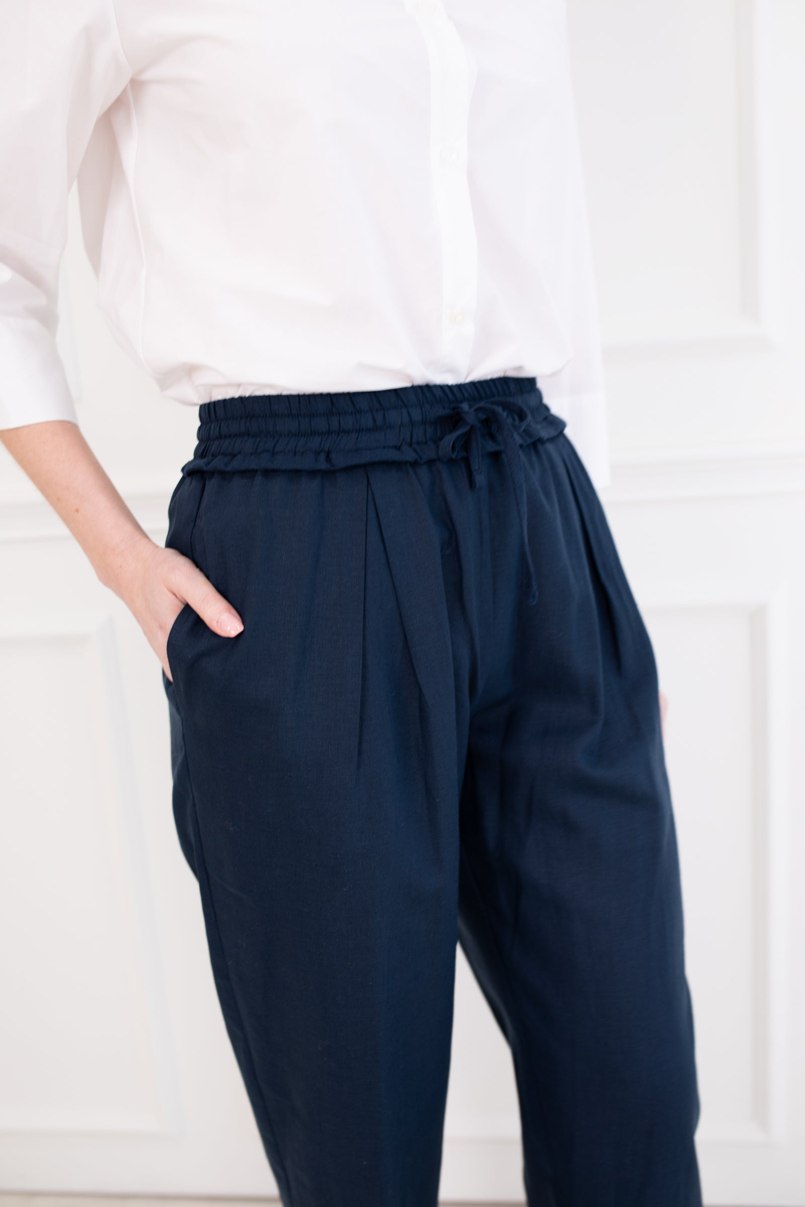 Arya Pants Navy