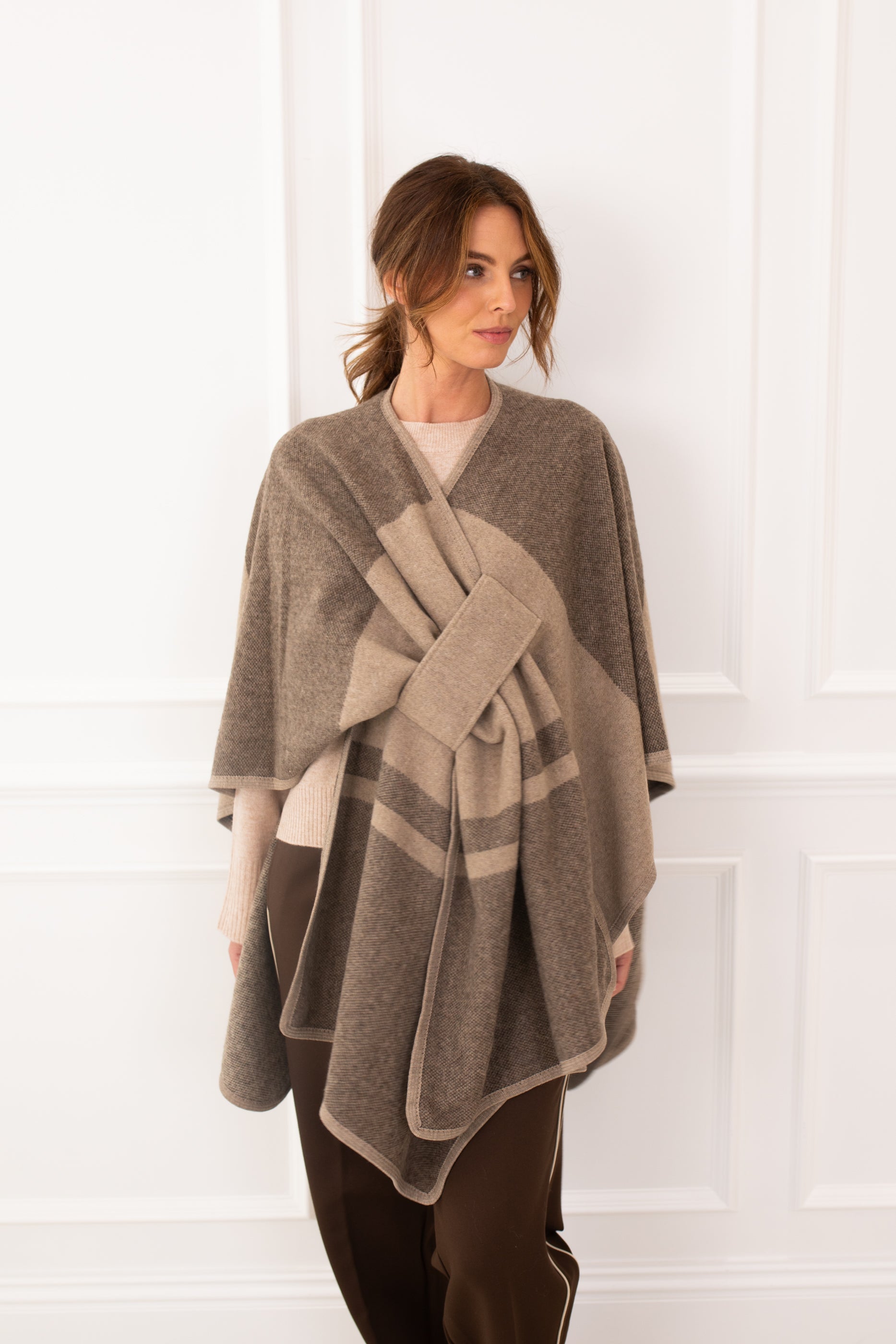 Romford Cape
