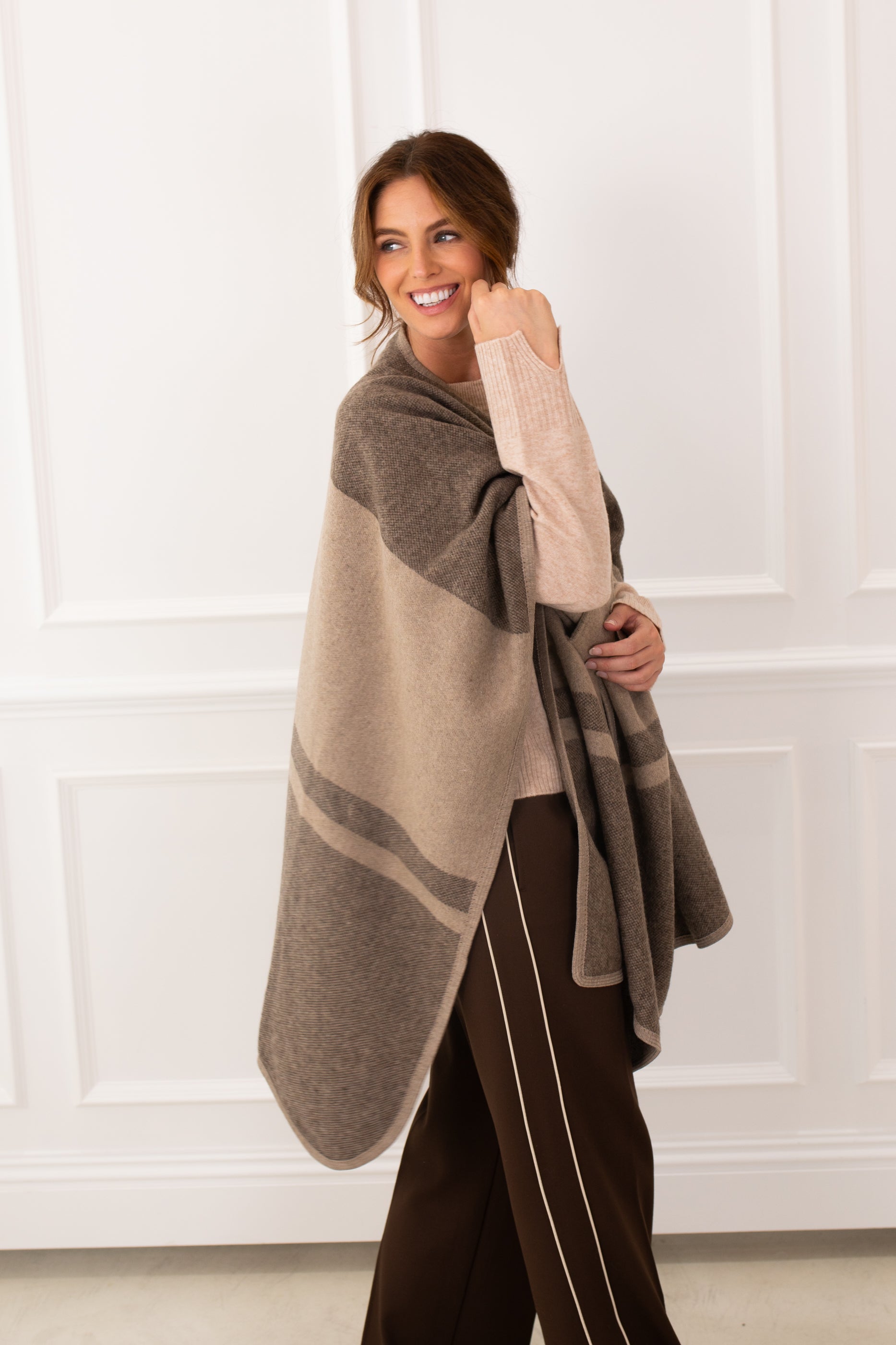 Romford Cape