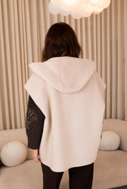 Reading Cape