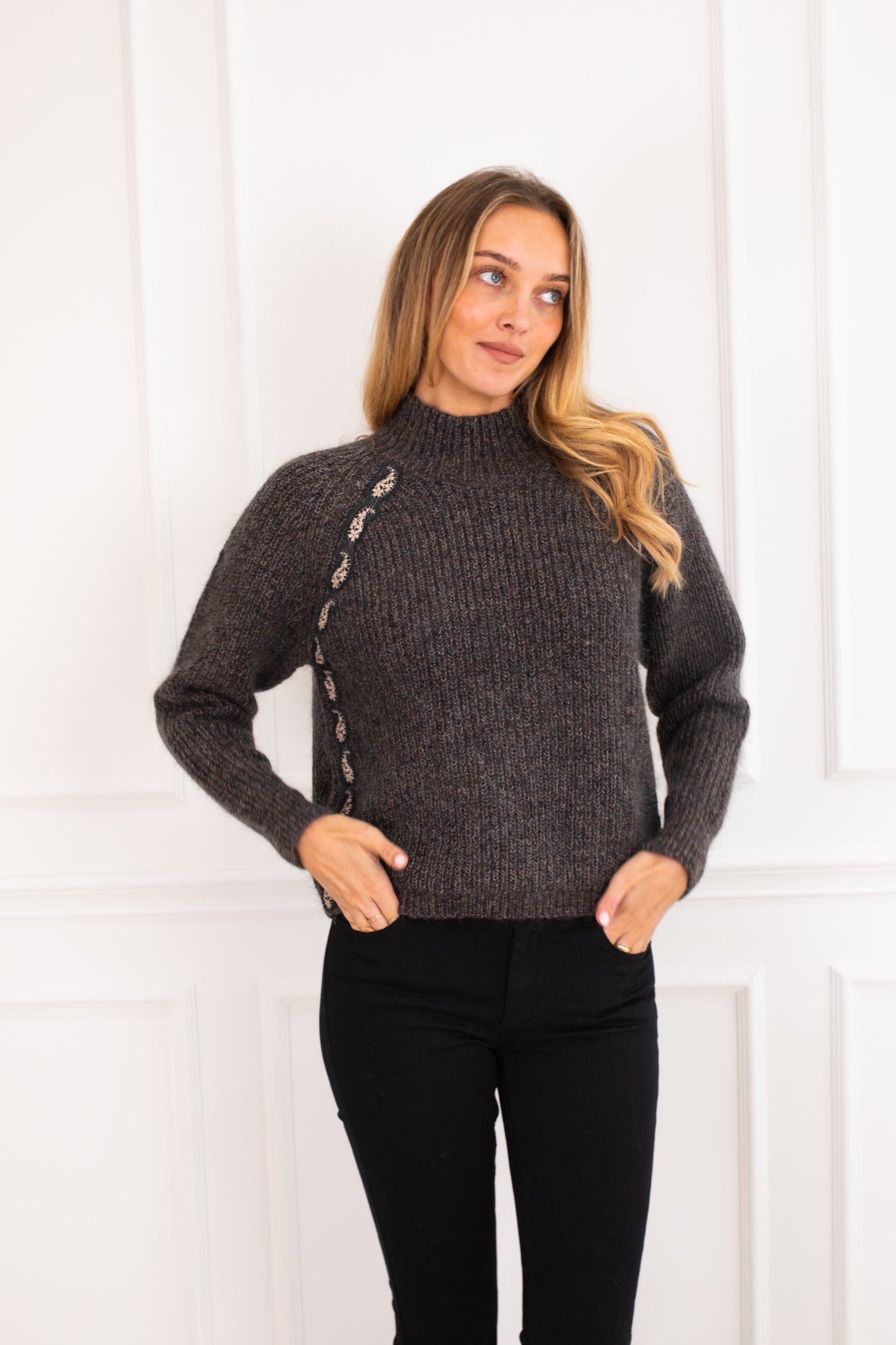 Graves Knit