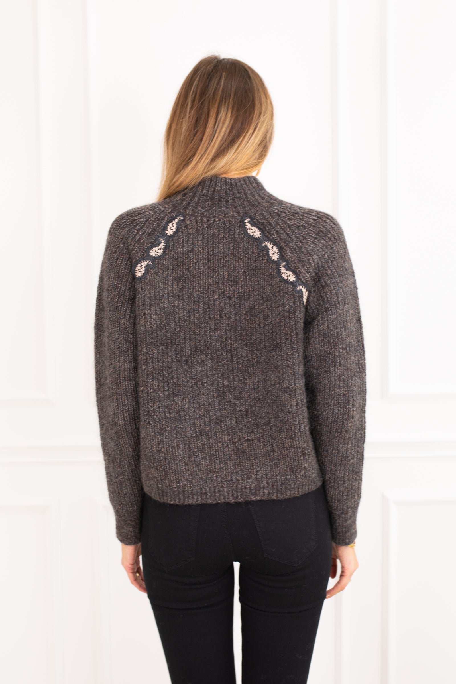 Graves Knit