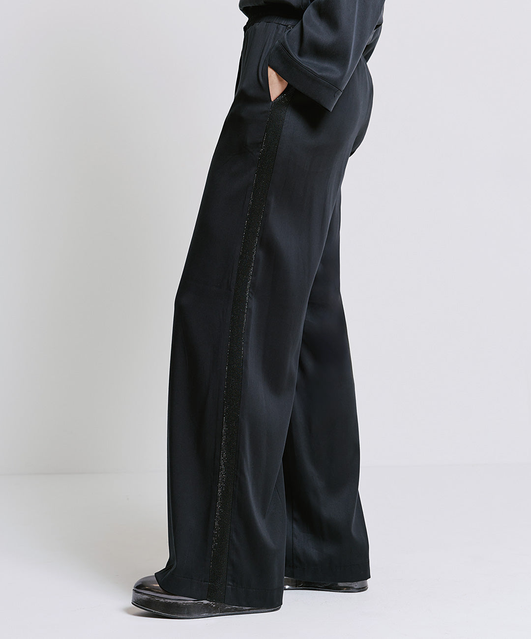 Ariento Wide Leg Trousers