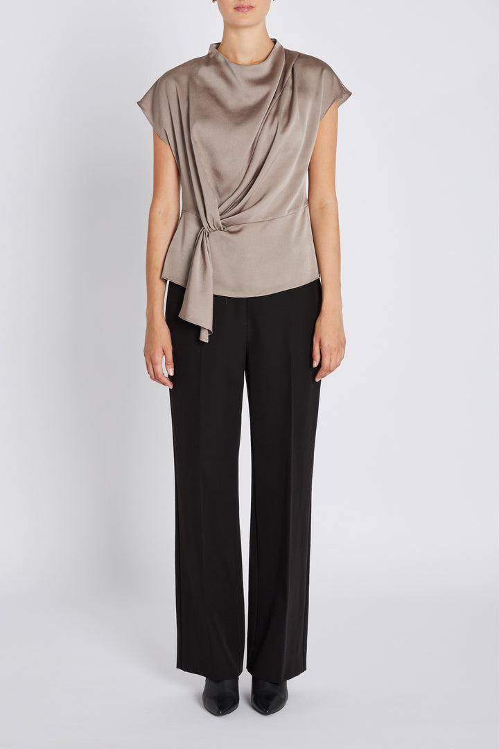 AcaciaBBTinja_blouse-Blouse-BBW4427-Fungi_98e5b7dc-5c26-47ba-961d-df1f349e9c65_1.jpg
