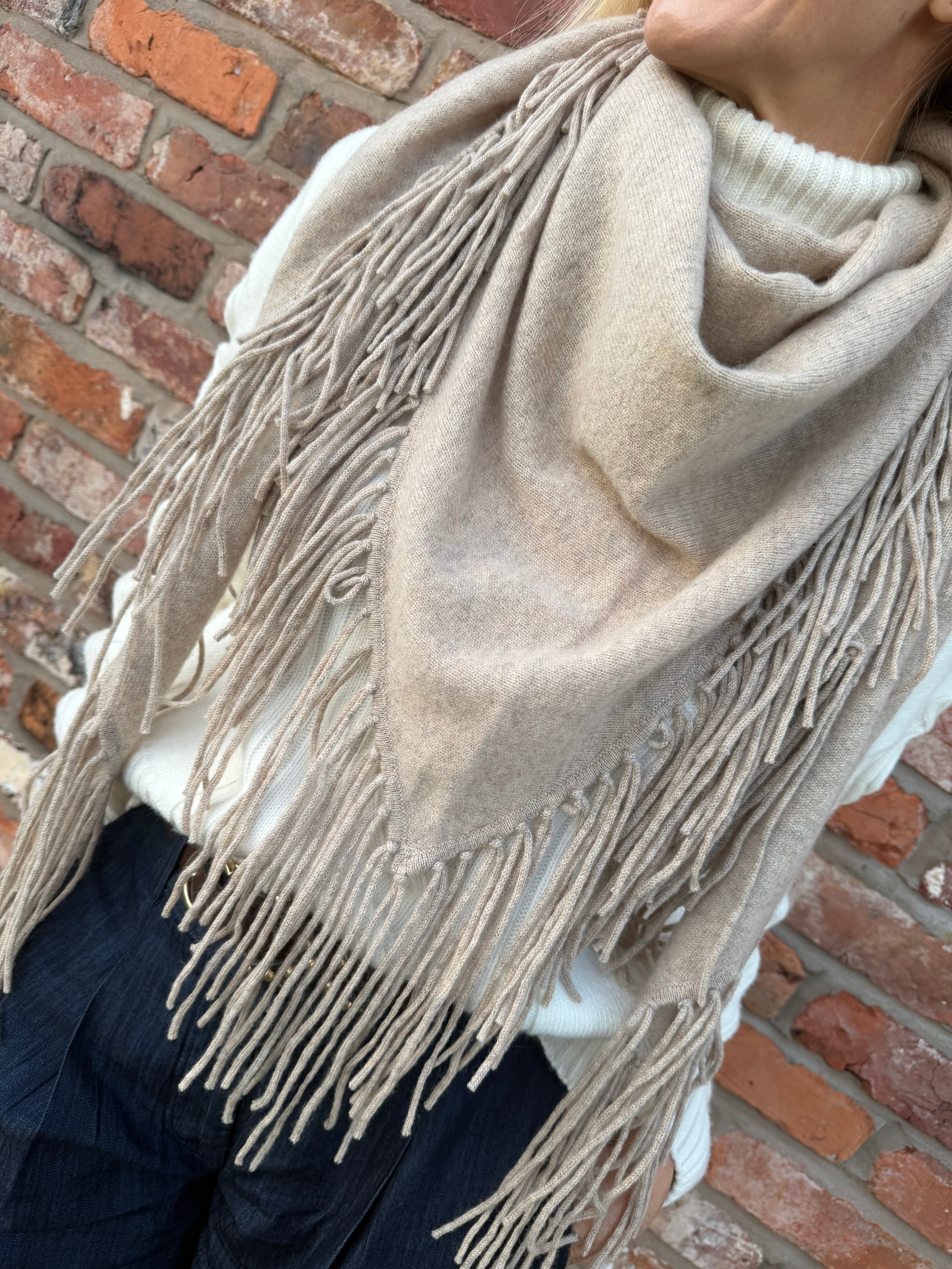 Kelly Sandstone Scarf