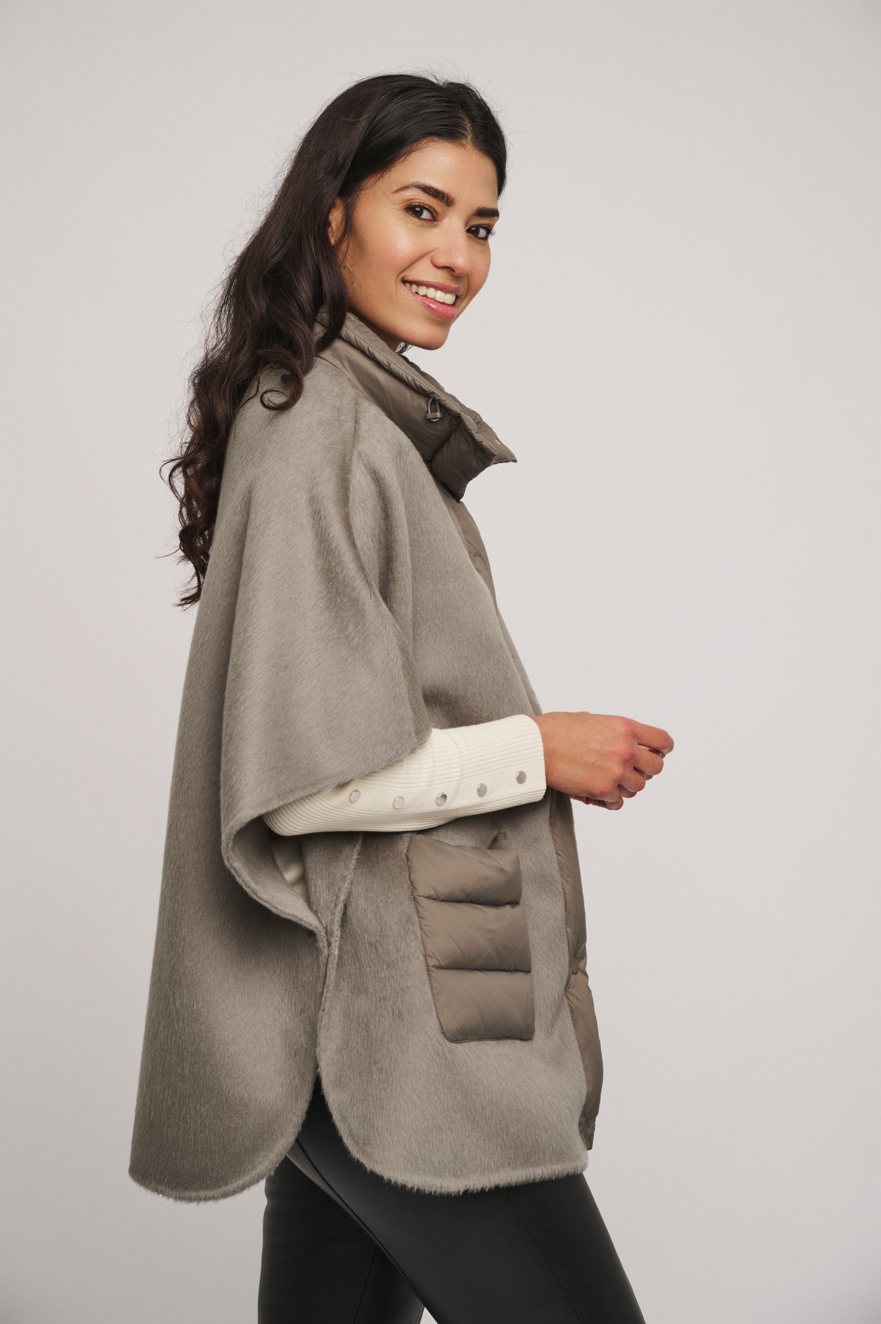 Rotterdam Wool Cape