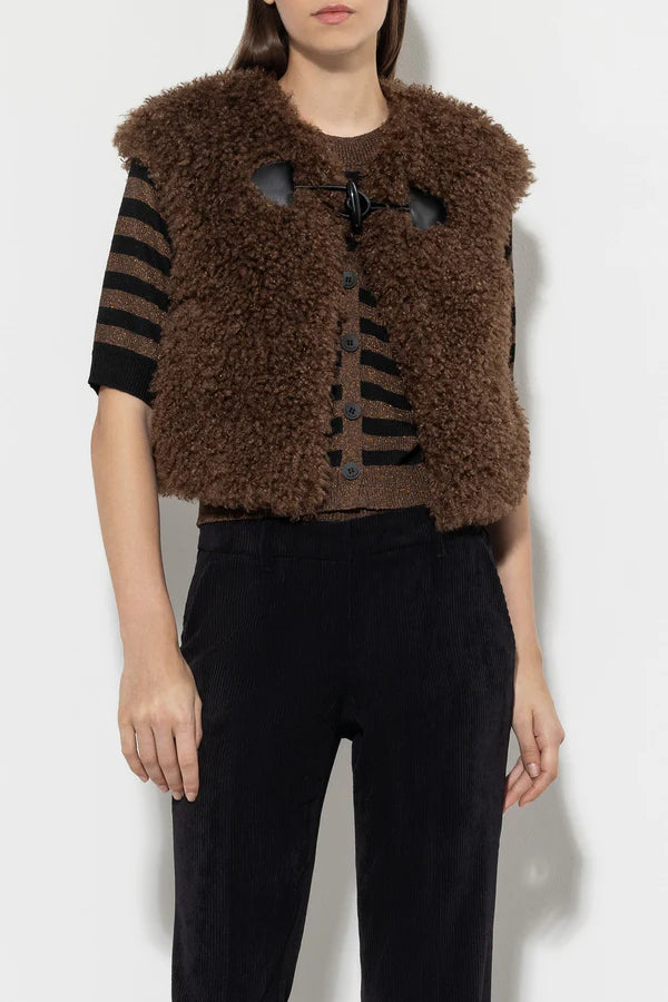 furrygilet1.webp