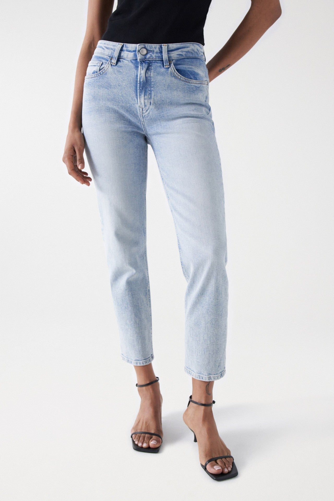 Mrytle Cropped Jeans