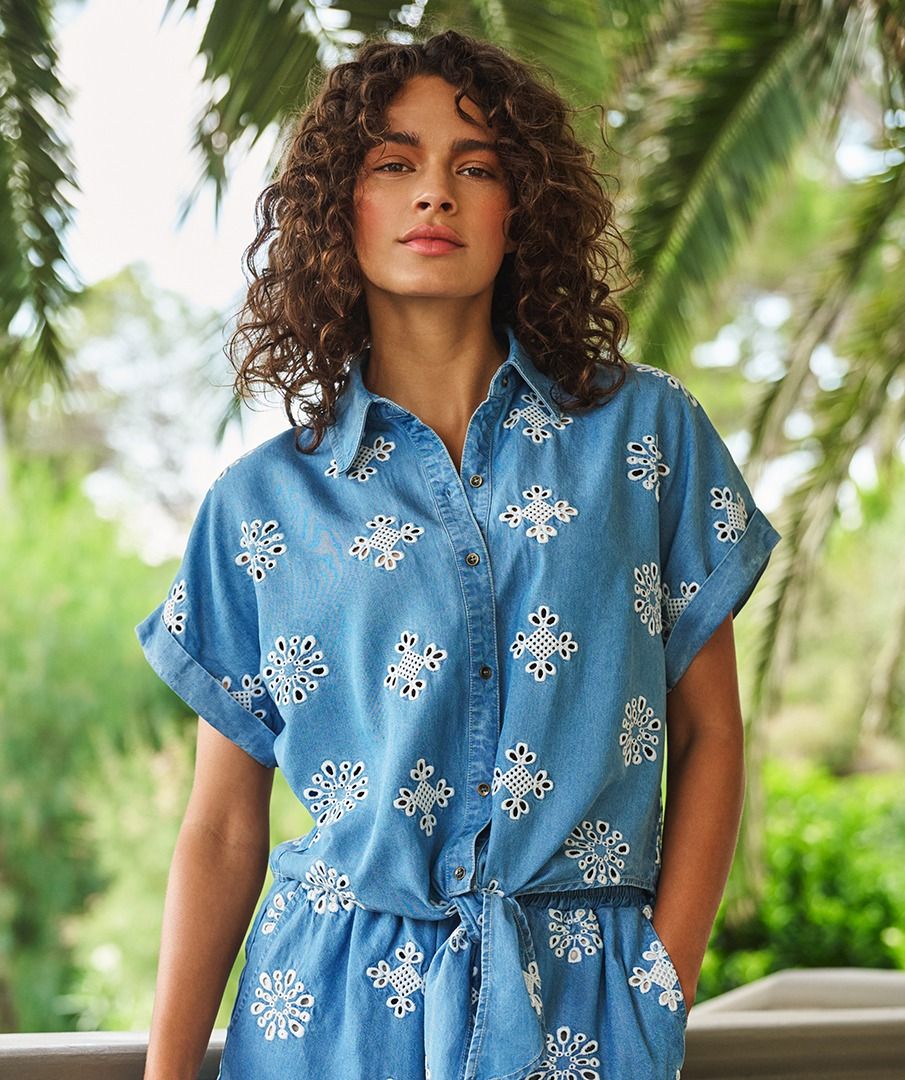 knotblouse1.jpg