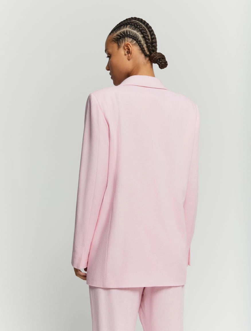 pinkjacket2_a55fdcc2-7ef0-42a7-be8b-97b0bf3a0e5f.webp