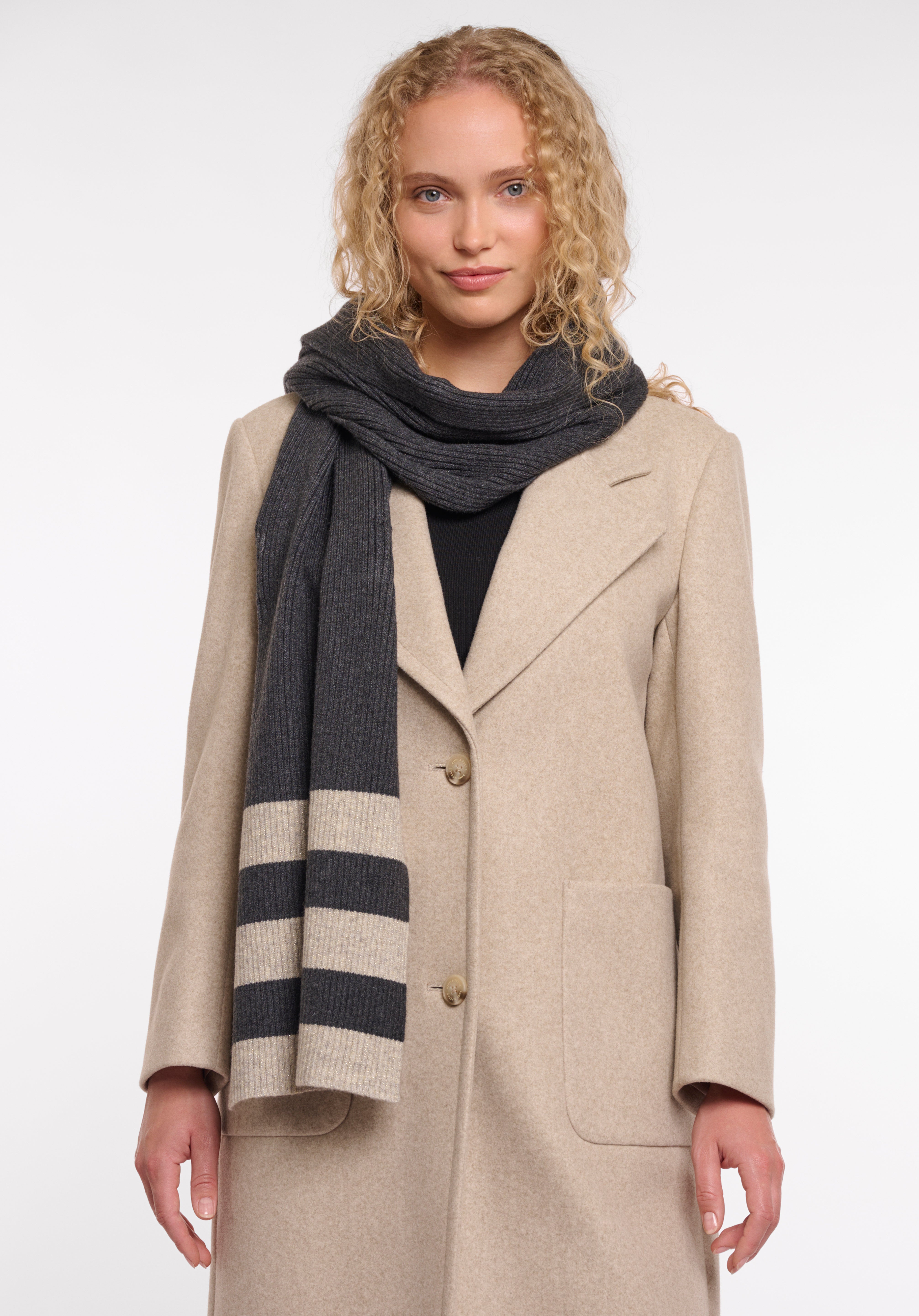 stripescarf1.jpg