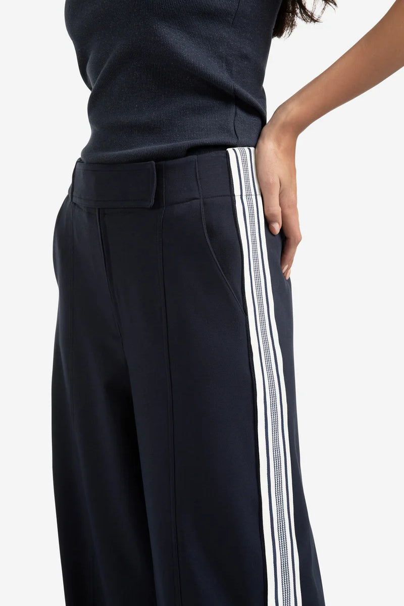 trousers4.webp