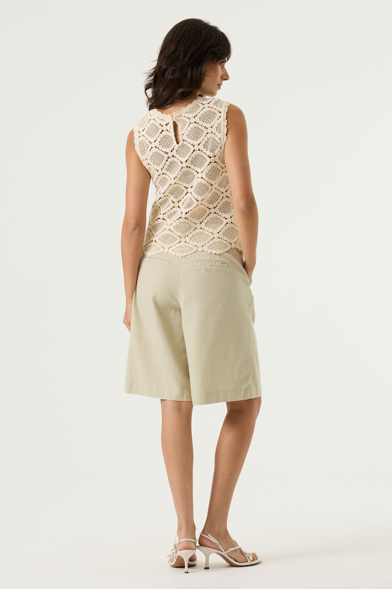 Farah Vest