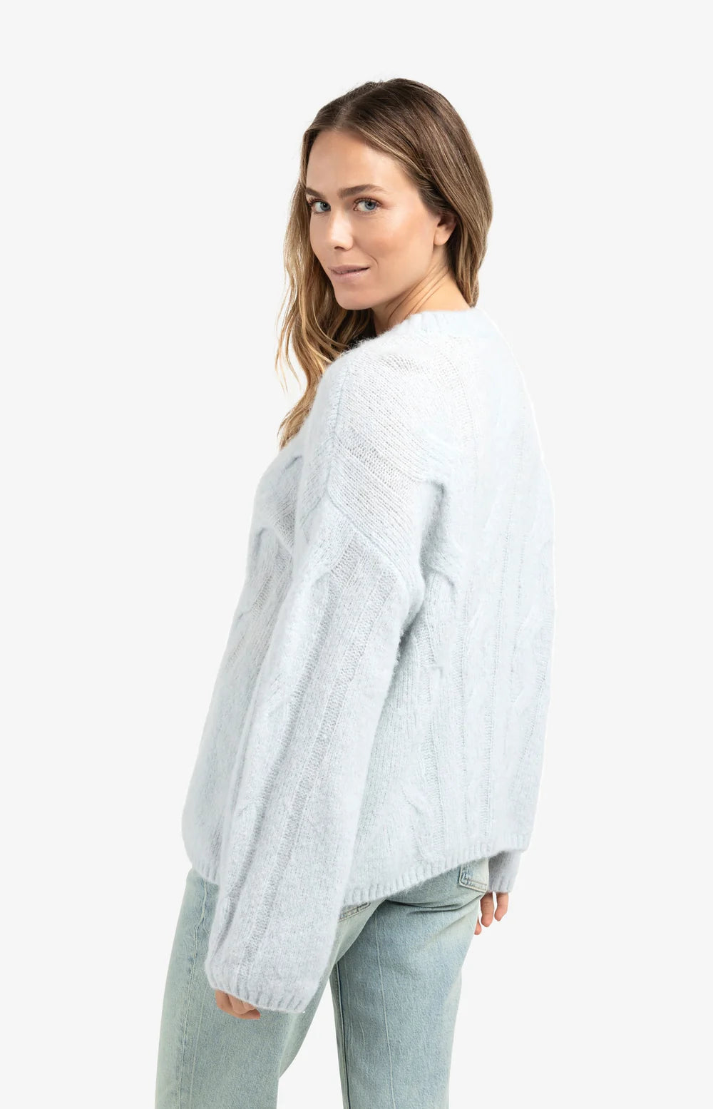 Yowell Sweater