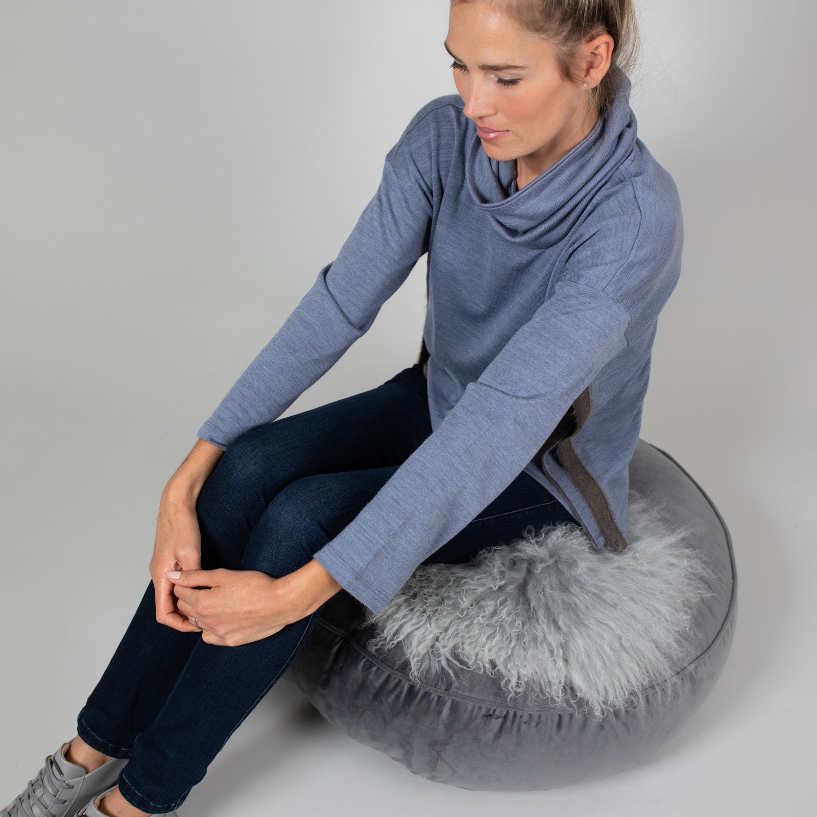 ABIFISHER-AW2021-182_79334ec8-39a6-484b-afbc-83ac54df0920.jpg
