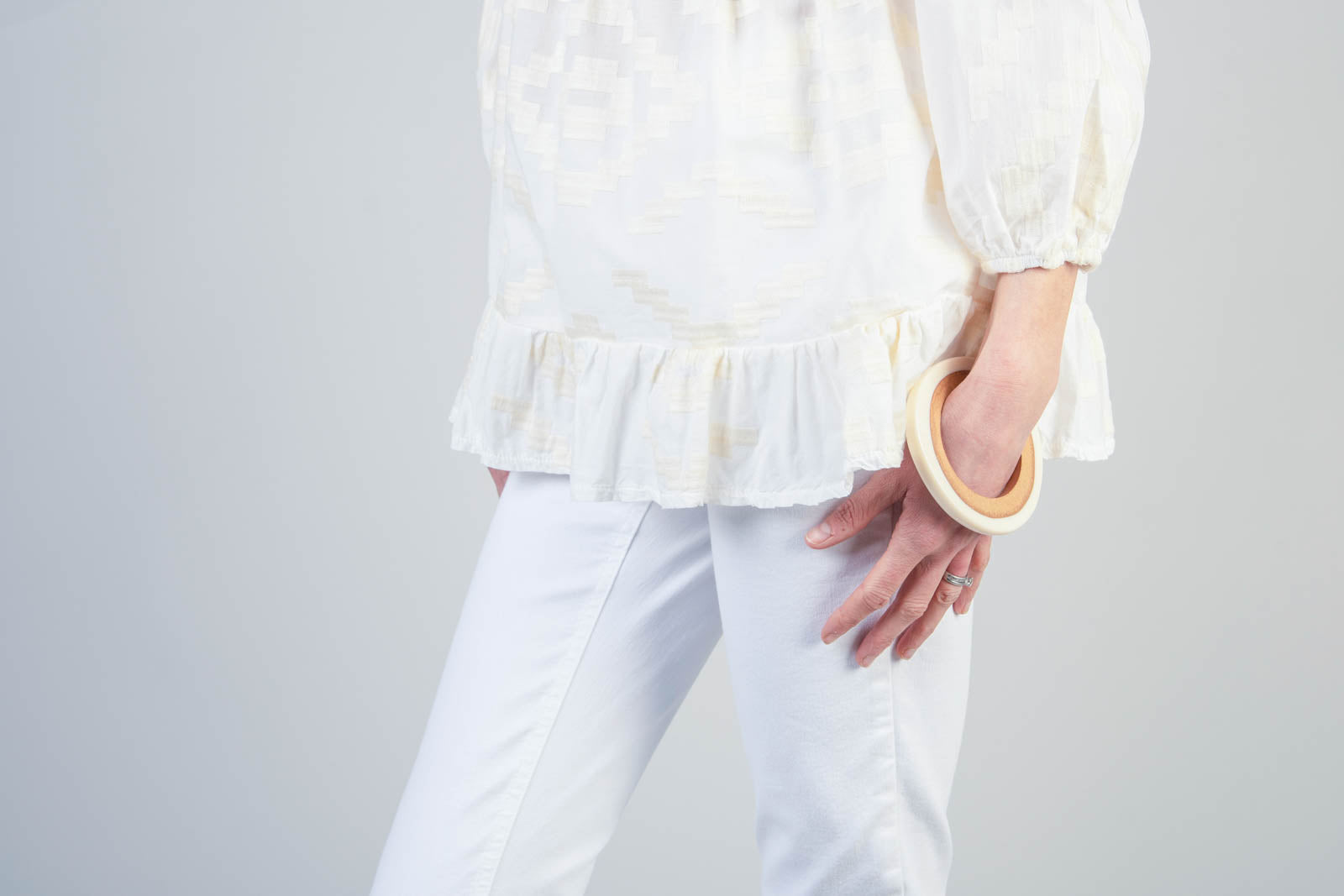 Ivory & Tan Wood Bangle