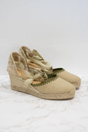 Comin Sand Wedges